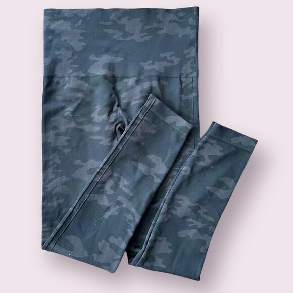Spanx Camo Leggings Sz M - Picture 1 of 5